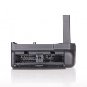 Travor - Battery Grip compatible Nikon D3400 DSLR - Nikon photo-video batteries - AL559